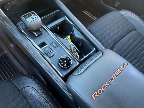 Certified 2025 Nissan Pathfinder Rock Creek image 21