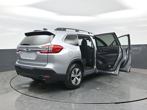 Used 2025 Subaru Ascent Premium AWD/4WD image 25