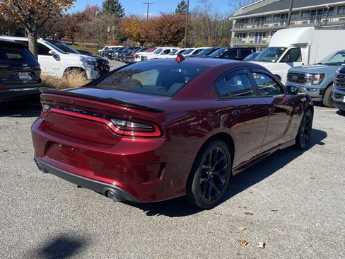Used 2023 Dodge Charger R/T w/ Blacktop Package image 8