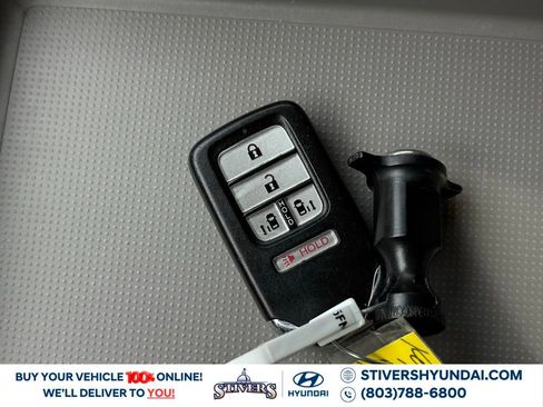 Used 2016 Honda Odyssey SE image 43