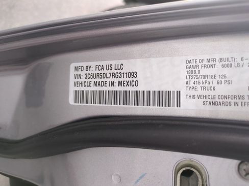 Used 2024 RAM 2500 Big Horn image 33