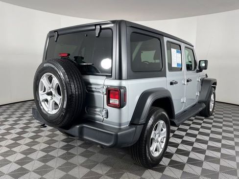 Used 2023 Jeep Wrangler Sport S image 11