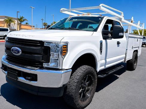 Used 2019 Ford F350 XL w/ XL Value Package AWD/4WD image 7