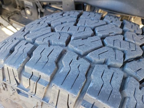 Used 2019 Ford F250 Lariat w/ Lariat Value Package image 9