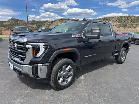 New 2025 GMC Sierra 2500 SLE w/ Max Trailering Package image 3