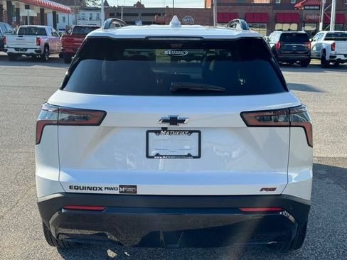 Certified 2025 Chevrolet Equinox RS w/ Safety and Technology Package AWD/4WD image 5