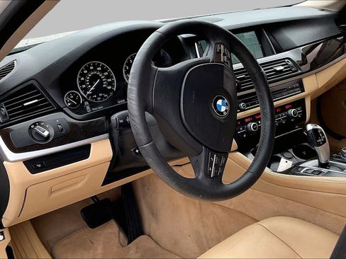 Used 2014 BMW 528i Sedan RWD image 16