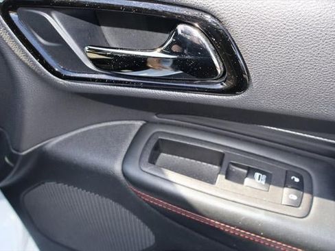 Used 2023 Dodge Durango GT image 15