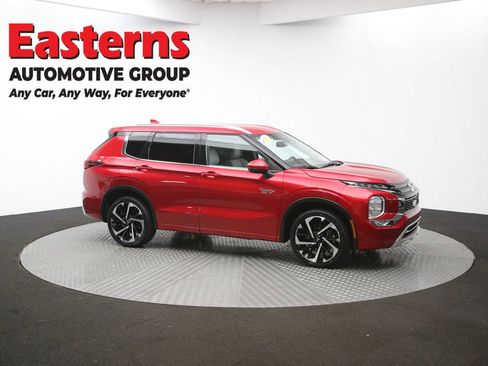 Used 2023 Mitsubishi Outlander SEL image 47