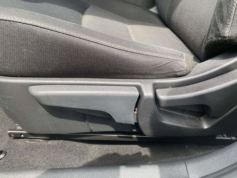 Used 2023 Nissan Sentra SV FWD image 15