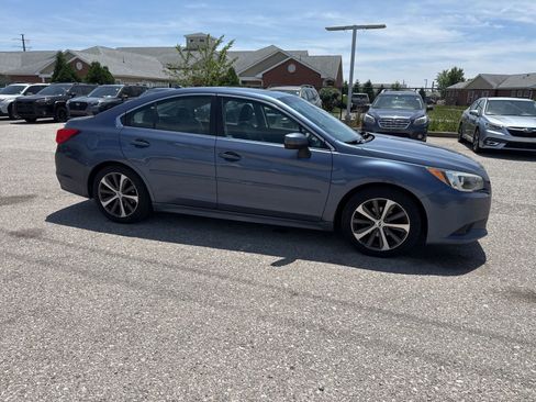 Used 2016 Subaru Legacy 2.5i Limited AWD/4WD image 10