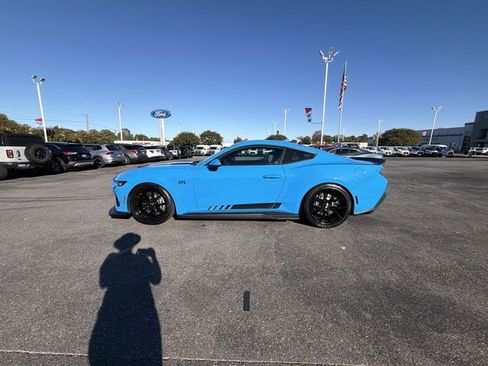 New 2025 Ford Mustang GT Premium w/ GT Performance Package image 27