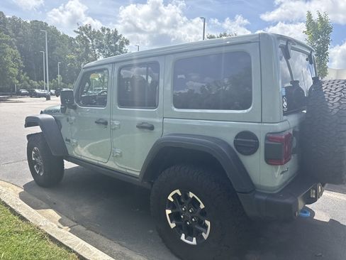 Used 2024 Jeep Wrangler Unlimited Rubicon 4xe w/ Capability Package AWD/4WD image 46