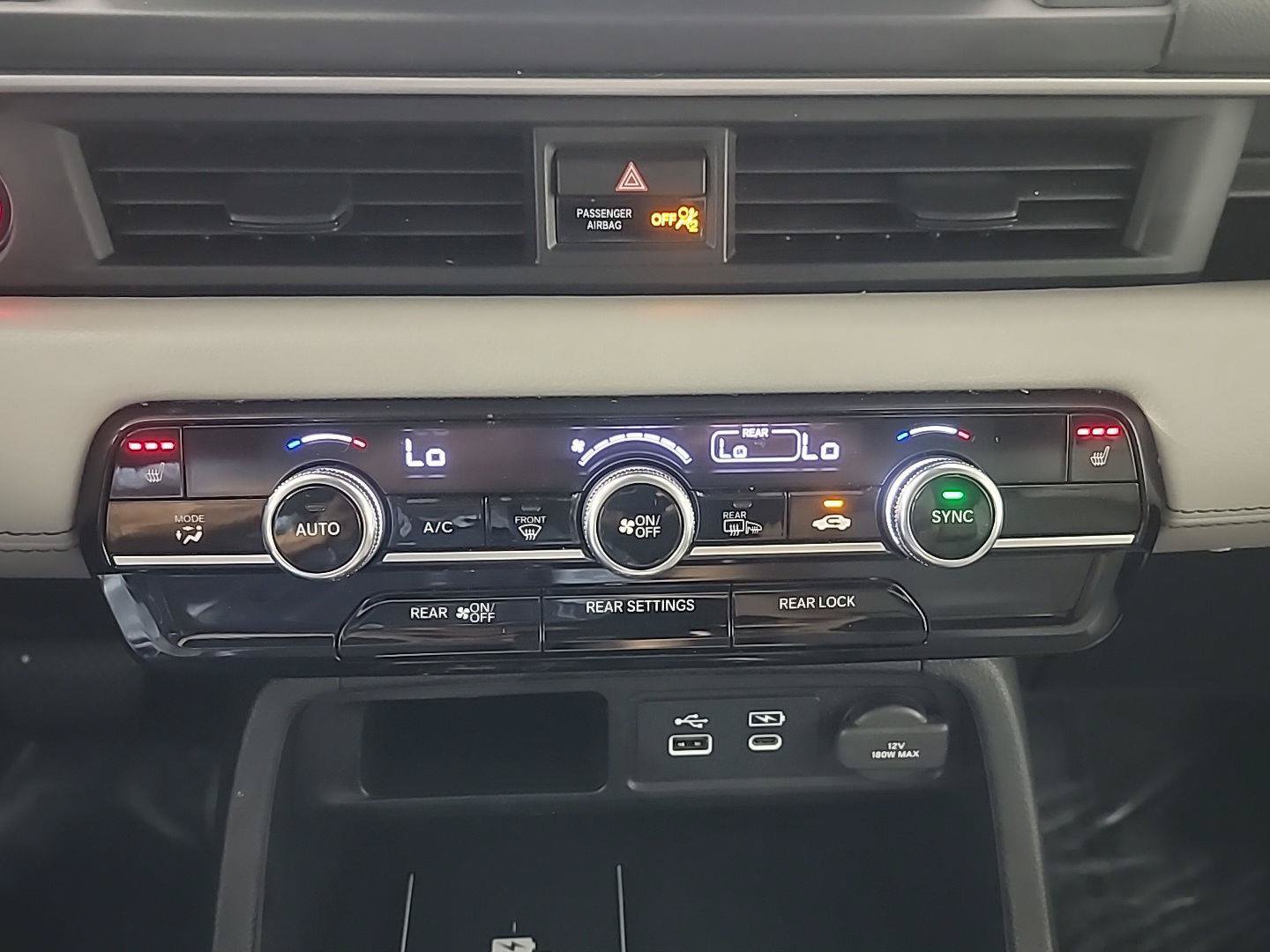 Certified 2025 Honda Pilot EX-L image 31