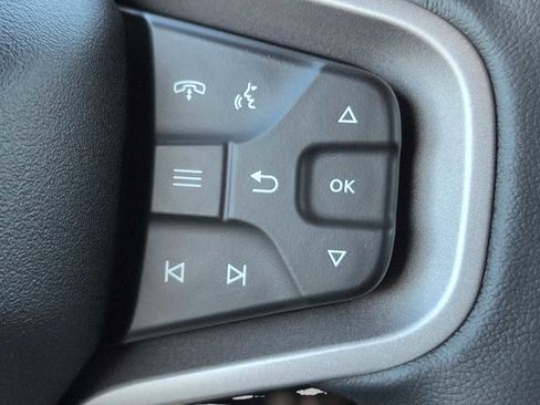 New 2025 Ford Bronco Badlands image 23