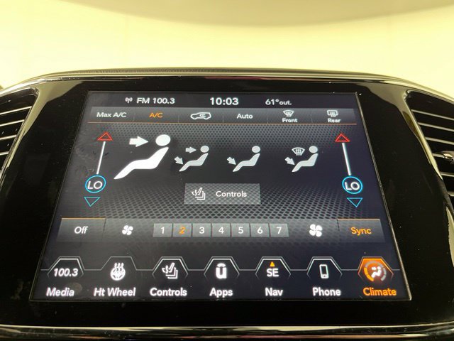 Used 2020 Jeep Grand Cherokee Overland AWD/4WD image 26
