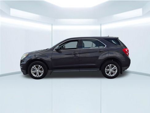 Used 2016 Chevrolet Equinox LS FWD image 2