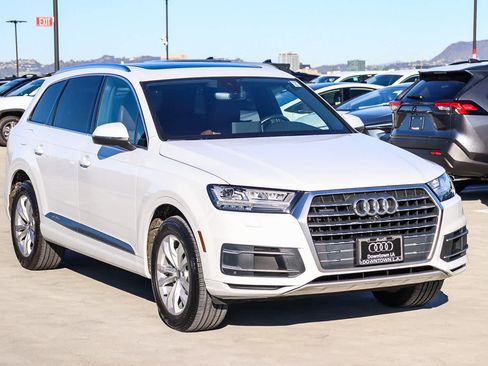 Used 2019 Audi Q7 2.0T Premium image 3