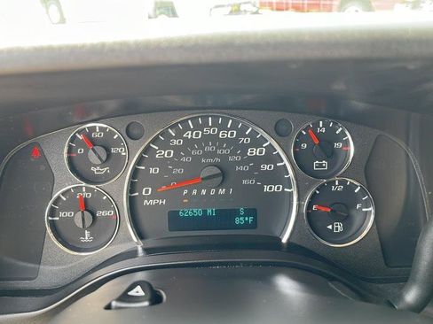 Used 2021 Chevrolet Express 3500 LT w/ LT Preferred Equipment Group RWD image 27