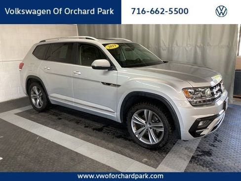 Used 2019 Volkswagen Atlas SEL R-Line AWD/4WD image 1