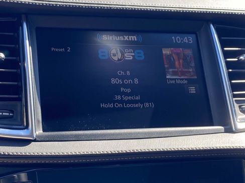 Used 2025 INFINITI QX50 Luxe image 19