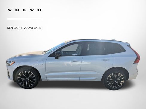 New 2026 Volvo XC60 T8 Ultra w/ Climate Package PRO AWD/4WD image 7