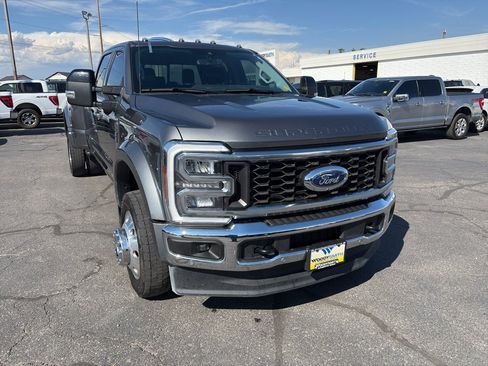 Used 2025 Ford F450 Lariat w/ Lariat Ultimate Package AWD/4WD image 7