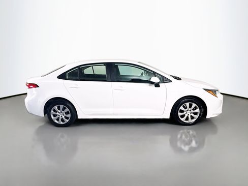 Used 2024 Toyota Corolla LE FWD image 11