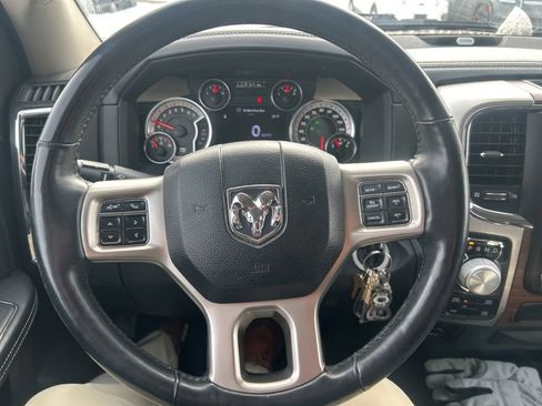 Used 2017 RAM 1500 Laramie image 12