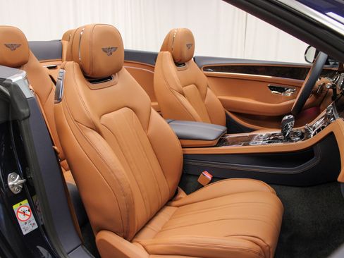 New 2026 Bentley Continental GTC image 40