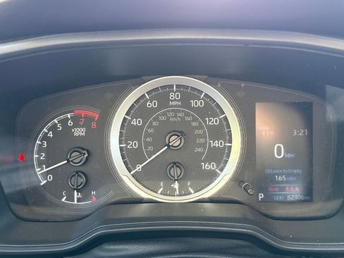 Used 2022 Toyota Corolla LE image 19