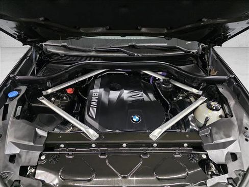 Used 2024 BMW X5 xDrive40i w/ Executive Package image 27