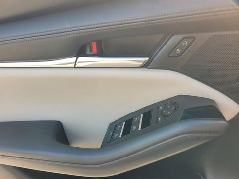 Certified 2023 MAZDA MAZDA3 s image 22