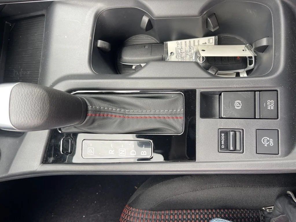 Used 2026 Nissan Sentra SR w/ Floor Mat Package FWD image 12