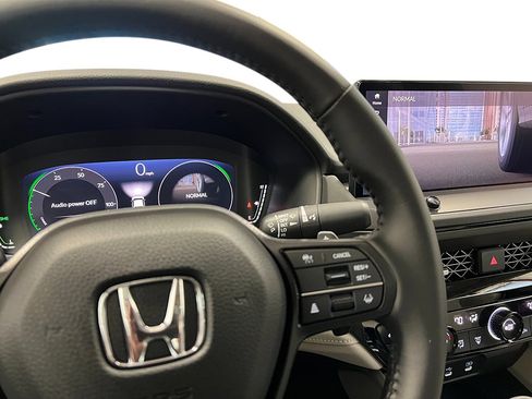New 2025 Honda Accord EX-L image 27