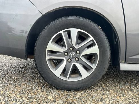 Used 2016 Honda Odyssey Touring Elite image 8