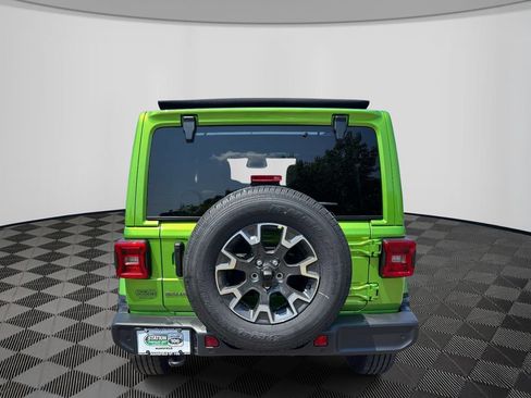 New 2026 Jeep Wrangler Unlimited Sahara AWD/4WD image 3
