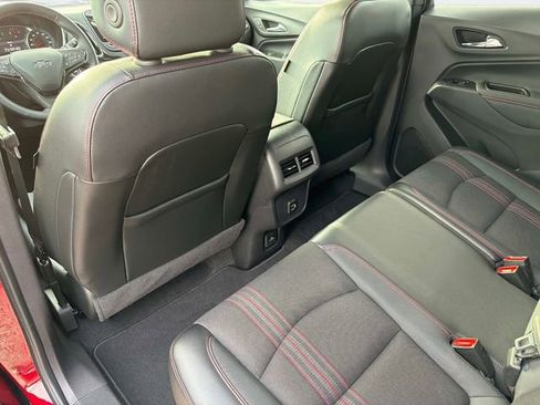 Used 2023 Chevrolet Equinox RS image 16