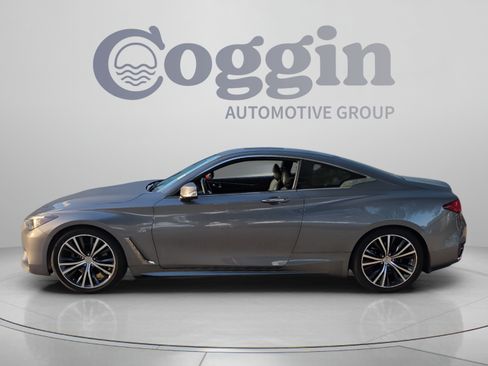 Used 2017 INFINITI Q60 3.0t w/ Premium Plus Package 3.0T RWD image 2