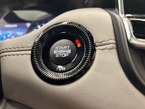 Used 2024 Jeep Compass Limited w/ Sun and Sound Group image 42