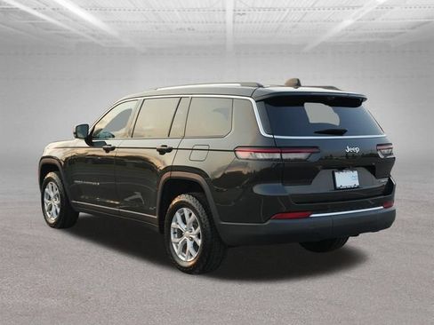 Used 2023 Jeep Grand Cherokee L Limited w/ Luxury Tech Group II RWD image 6