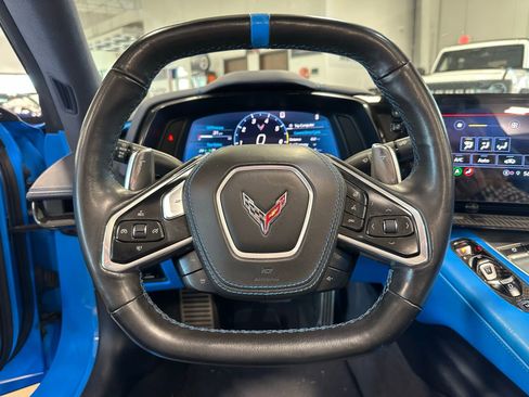 Used 2021 Chevrolet Corvette Stingray Premium Conv w/ Z51 Performance Package image 12