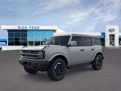 New 2026 Ford Bronco Outer Banks AWD/4WD image 2