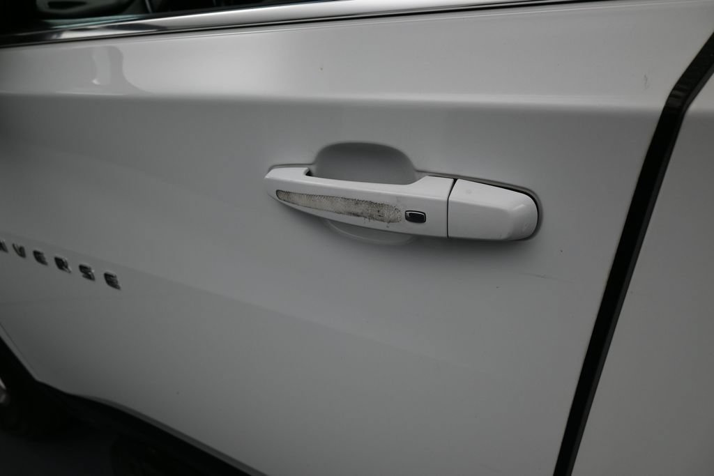 Used 2022 Chevrolet Traverse LT AWD/4WD image 37