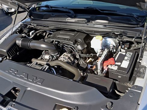 Used 2019 RAM 1500 Big Horn image 39