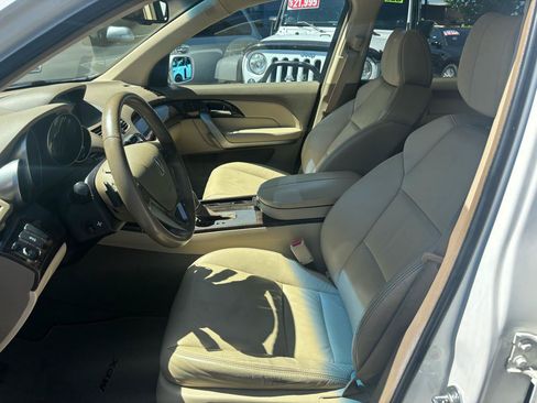 Used 2011 Acura MDX w/ Technology & Entertainment AWD/4WD image 8