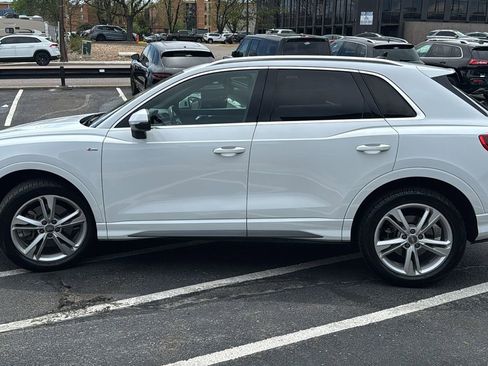 Used 2020 Audi Q3 2.0T Premium Plus w/ Premium Plus Package AWD/4WD image 6