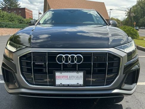 Used 2023 Audi Q8 Premium Plus w/ Premium Plus Package image 2