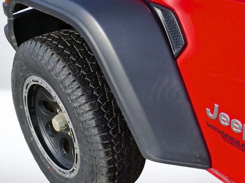 Used 2020 Jeep Wrangler Sport image 12