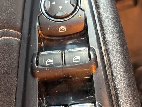 Used 2018 Ford Edge Titanium AWD/4WD image 20